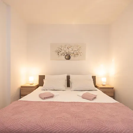 Hela By Interhome Daire *