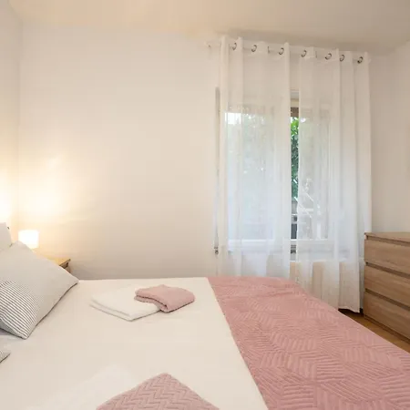 Daire Hela By Interhome *