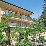 Διαμέρισμα Hela By Interhome