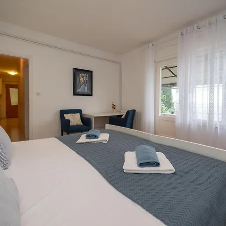 Hela - Lov512 By Interhome * Opatija